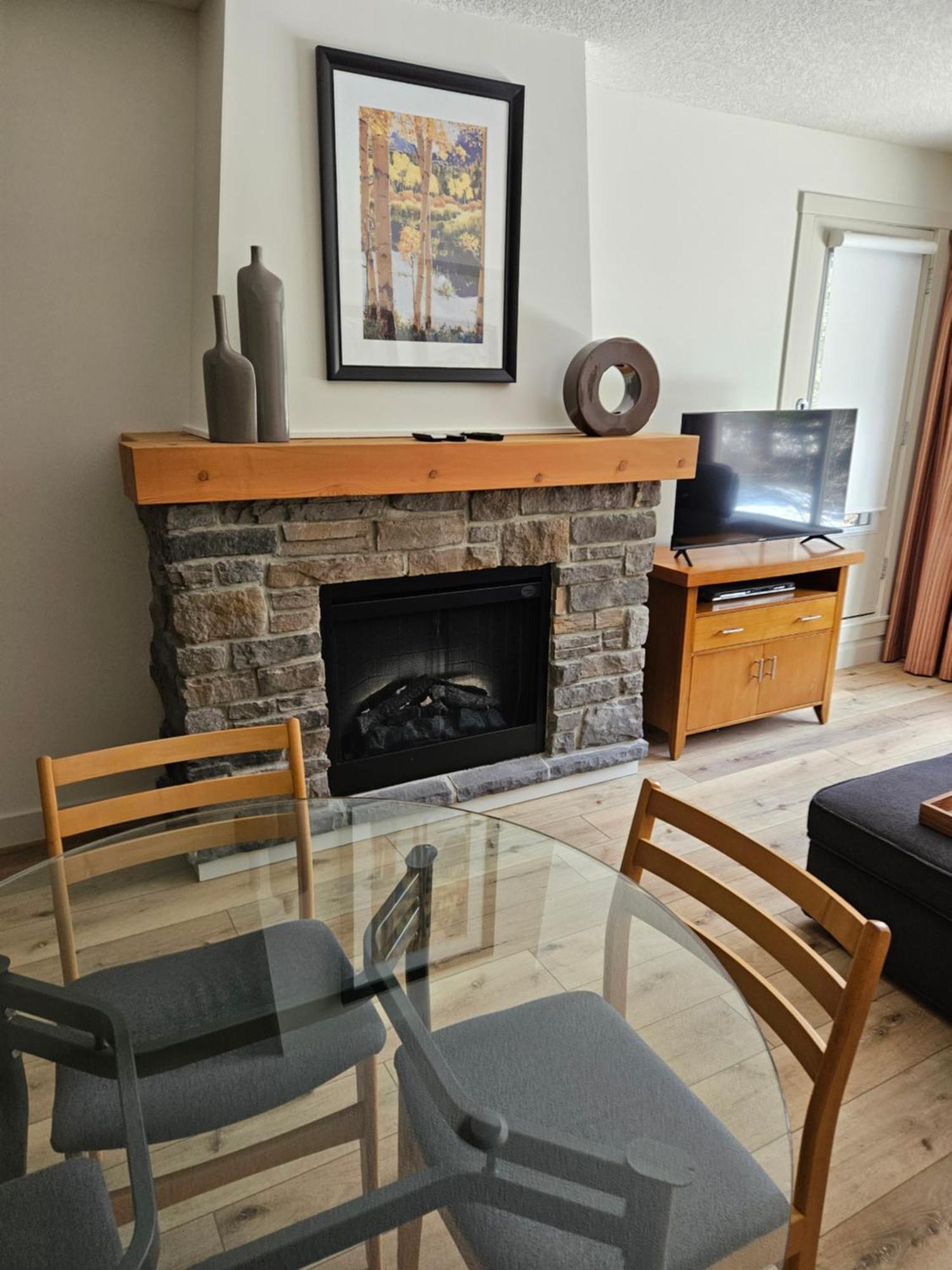 Rocky Mountain Getaway Canmore Exterior foto