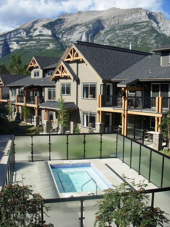 Rocky Mountain Getaway Canmore Exterior foto